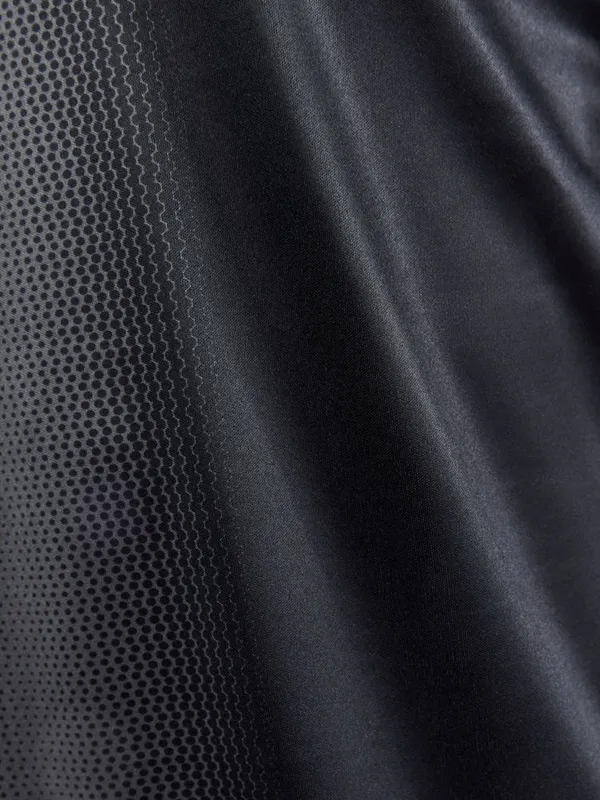 1910178-999900_Progress 2.0 Graphic Jersey M_Closeup5.jpg
